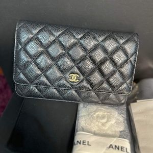 Chanel Wallet on chain Caviar